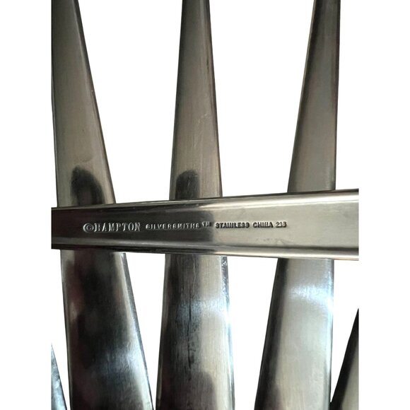 Hampton Silversmiths Flatware Set 4 Forks 4 Spoons Stainless Modern Kitchen 8 pc - Picture 2 of 3